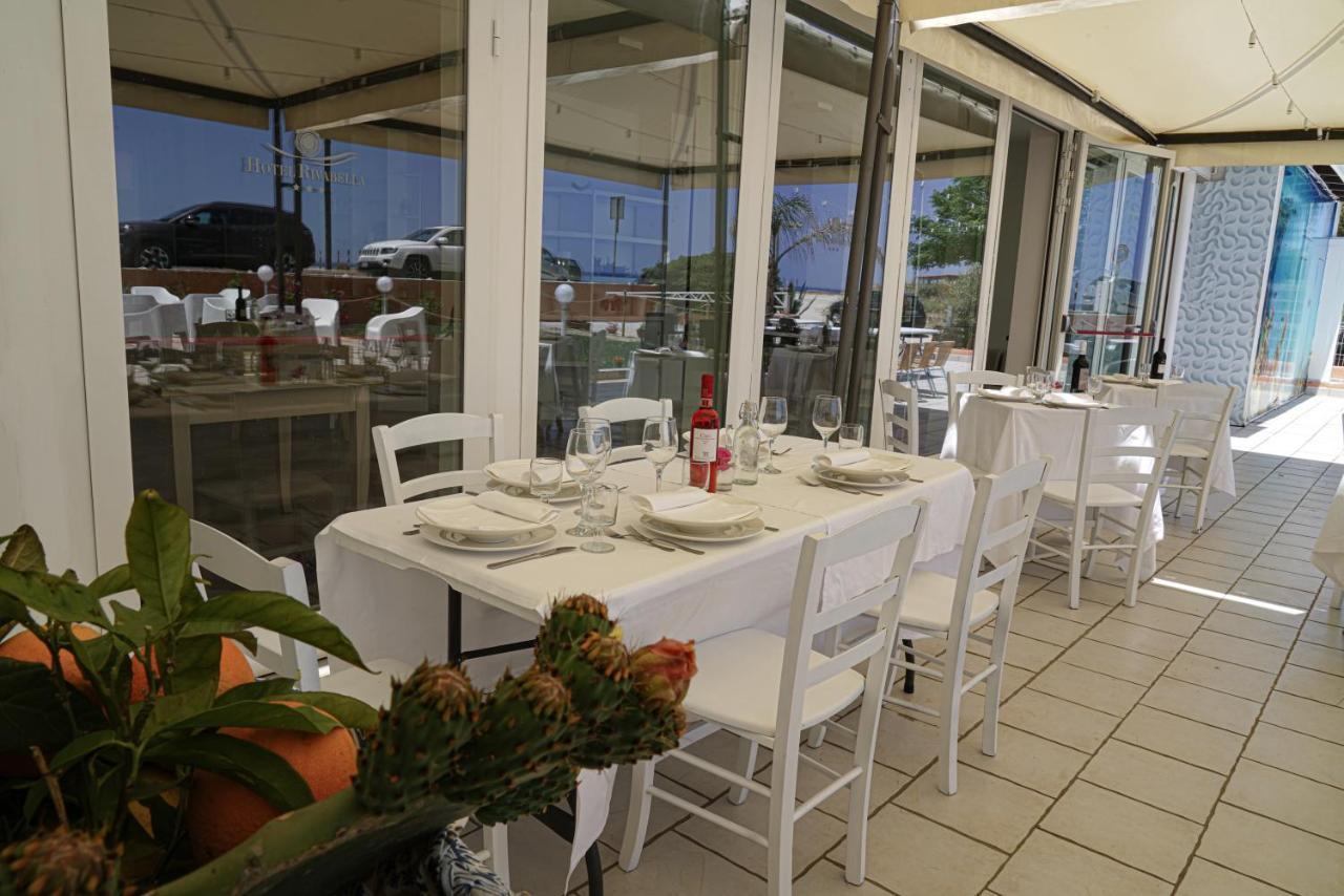 Hotel Rivabella Даволи Екстериор снимка